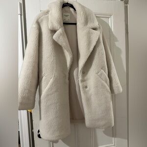 Abercrombie and fitch teddy coat- size small